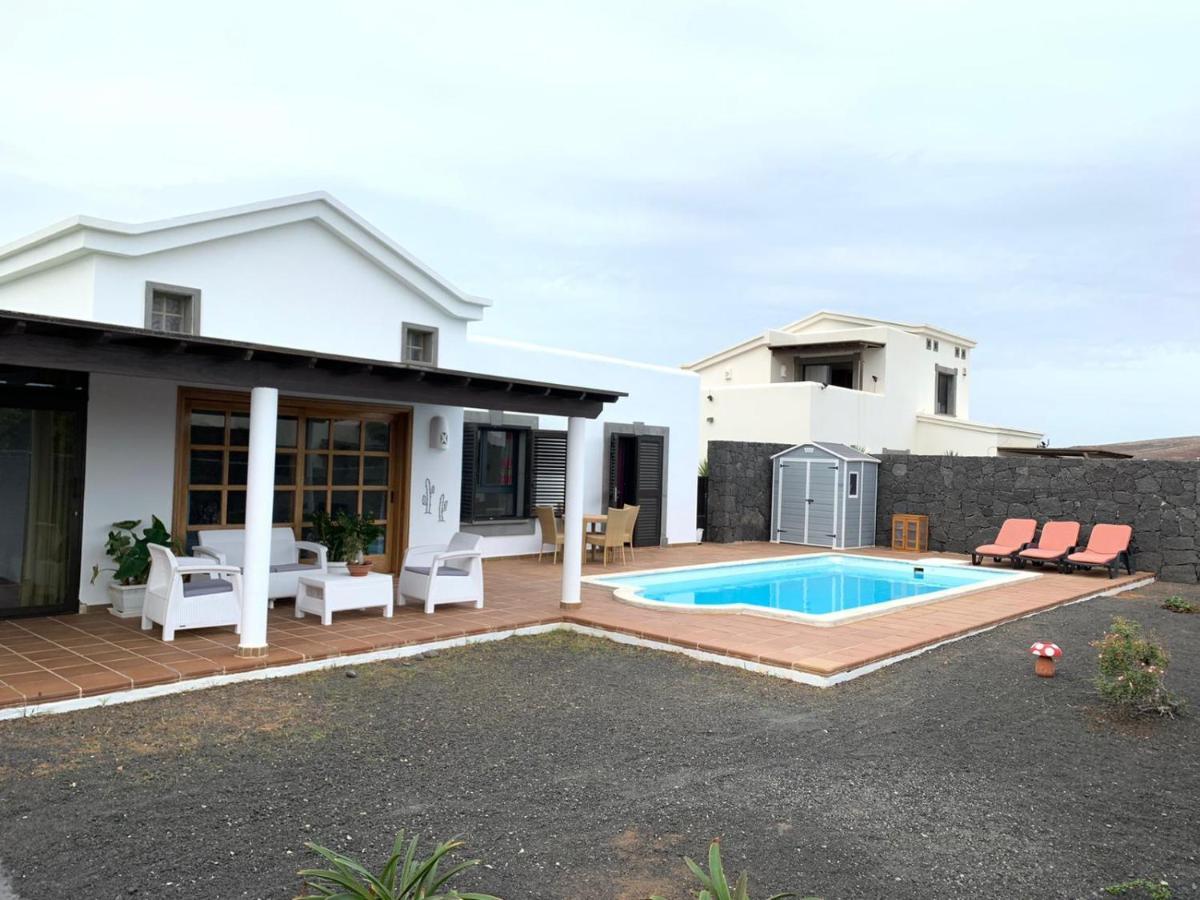 Villa Denise Yaiza  Buitenkant foto