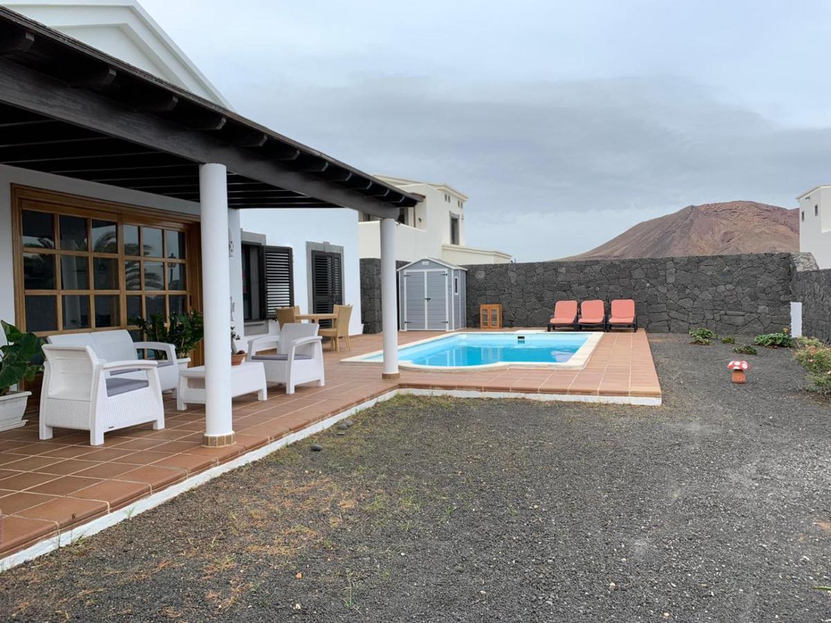 Villa Denise Yaiza  Buitenkant foto